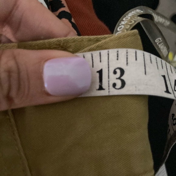 Glamorous cuffed cargo trousers in khaki Size 4 (13.5”) - Picture 2 of 11